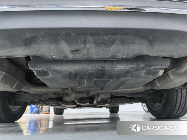 Mercedes-Benz E-class id 4217512 из Китая 21