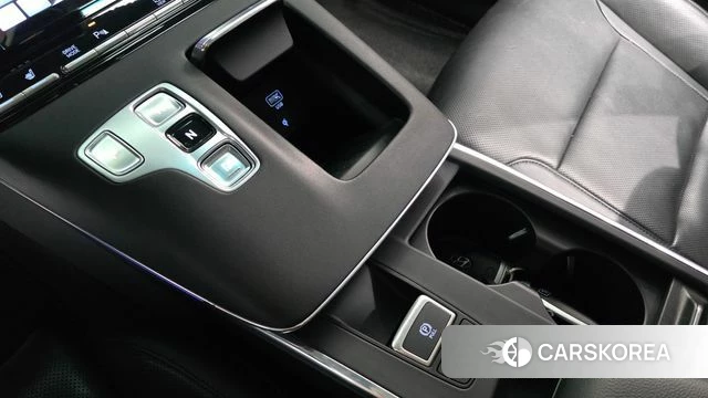 Hyundai The New Grandeur IG Hybrid id 4428600 из Кореи 19