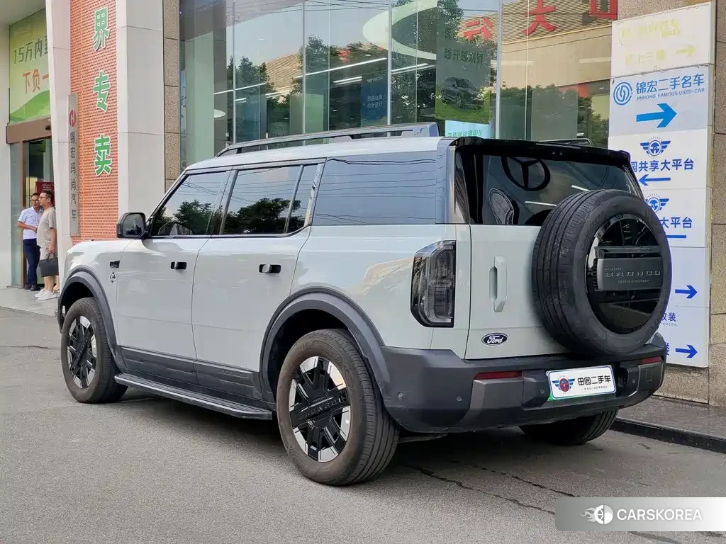 Ford Bronco id 4686148 из Китая 10