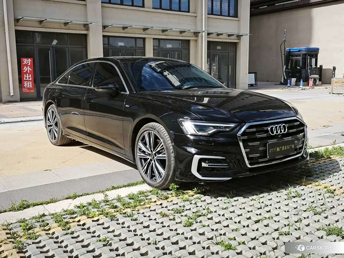 Audi A6L id 4600836 из Китая 9