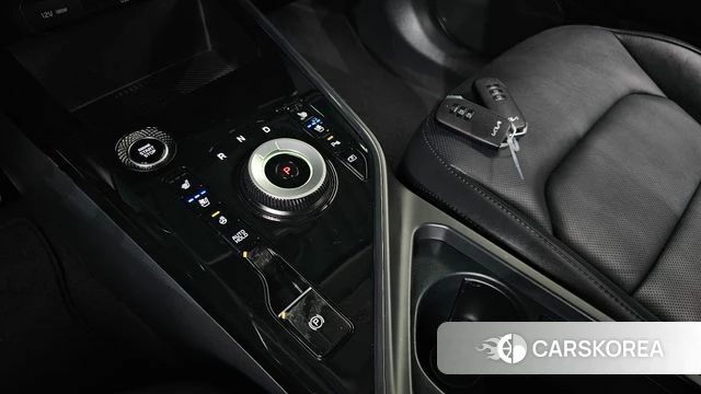 Kia Di Ol Nu Niro id 3922906 из Кореи 19