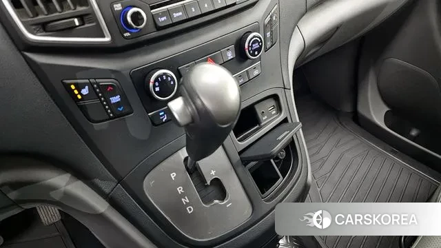 Hyundai The New Grand Starex id 3439809 из Кореи 19