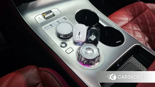 Genesis GV70 id 3082189 из Кореи 19