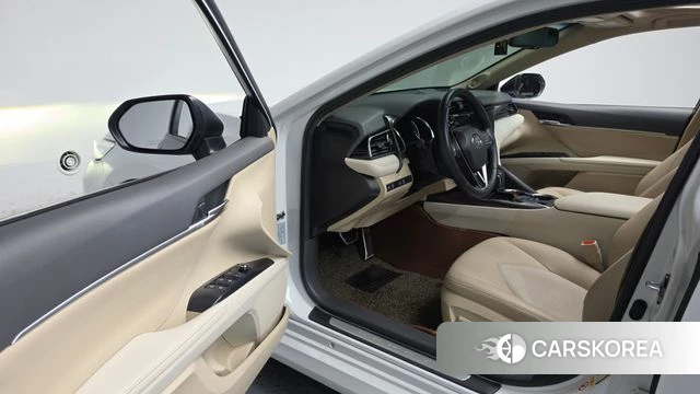 Toyota Camry (XV70) id 4557727 из Кореи 30