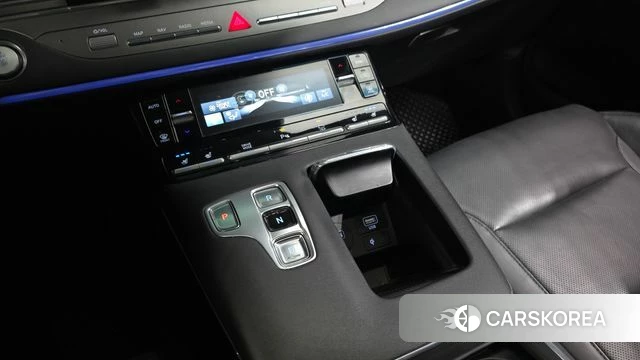 Hyundai The New Grandeur IG Hybrid id 4323508 из Кореи 33
