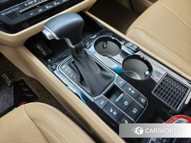 Kia The New Carnival id 4647330 из Кореи 19