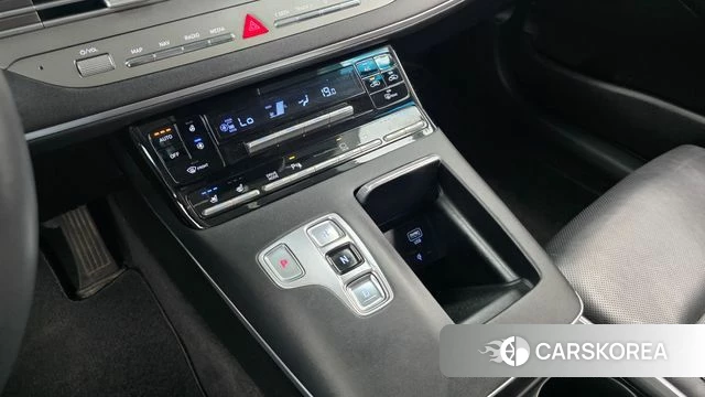 Hyundai The New Grandeur IG id 4672132 из Кореи 33