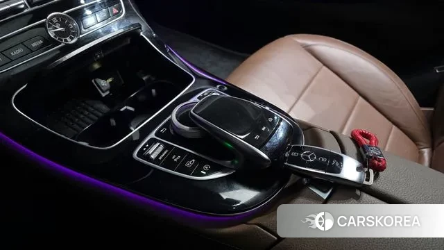 Mercedes-Benz E-Class W213 id 3444226 из Кореи 19
