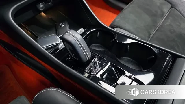 Volvo XC40 id 3479594 из Кореи 19