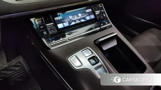 Hyundai The New Grandeur IG id 3592326 из Кореи 19