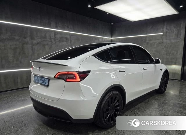 Tesla Model Y id 4505974 из Кореи 18