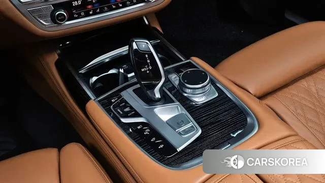 BMW 7 Series (G11) id 3697503 из Кореи 19