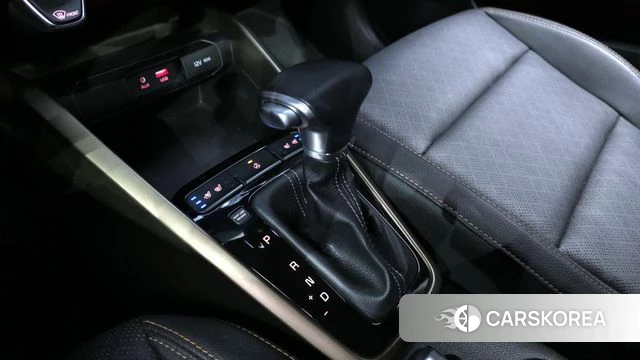 Kia Stonic id 3893418 из Кореи 19