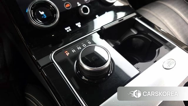 Land Rover Range Rover Velar id 4728303 из Кореи 19