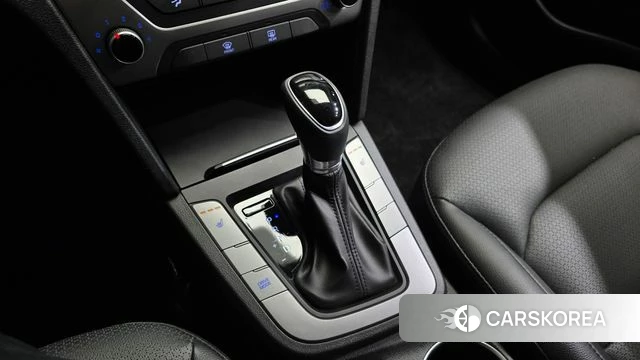 Hyundai Avante AD id 4417470 из Кореи 30