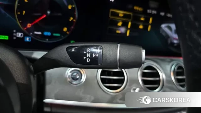 Mercedes-Benz E-Class W213 id 2975946 из Кореи 19