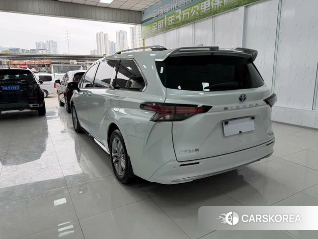 Toyota Saina id 4276078 из Китая 9