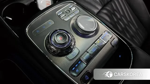 Genesis G90 (RS4) id 3508231 из Кореи 19