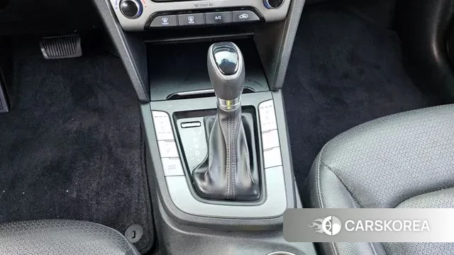 Hyundai Avante AD id 3465035 из Кореи 19