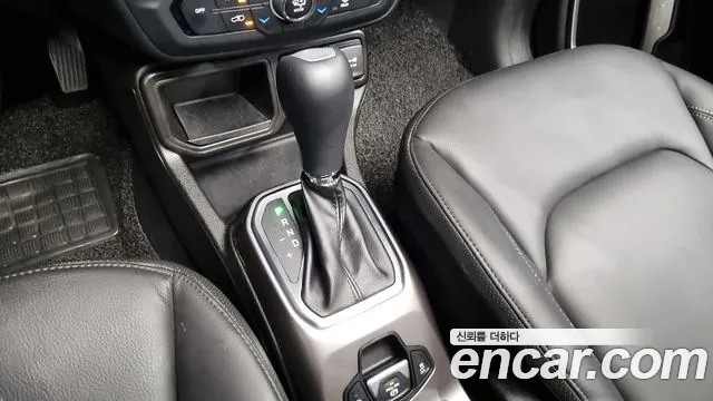 Jeep Renegade id 2740097 из Кореи 19