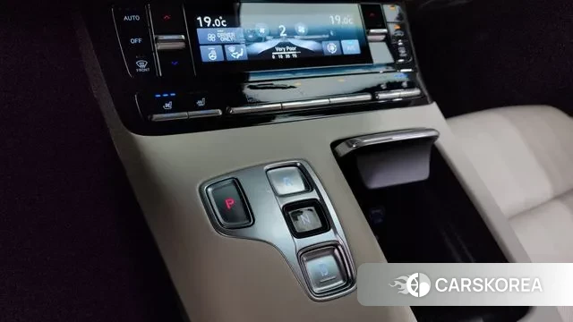 Hyundai The New Grandeur IG Hybrid id 3361287 из Кореи 19