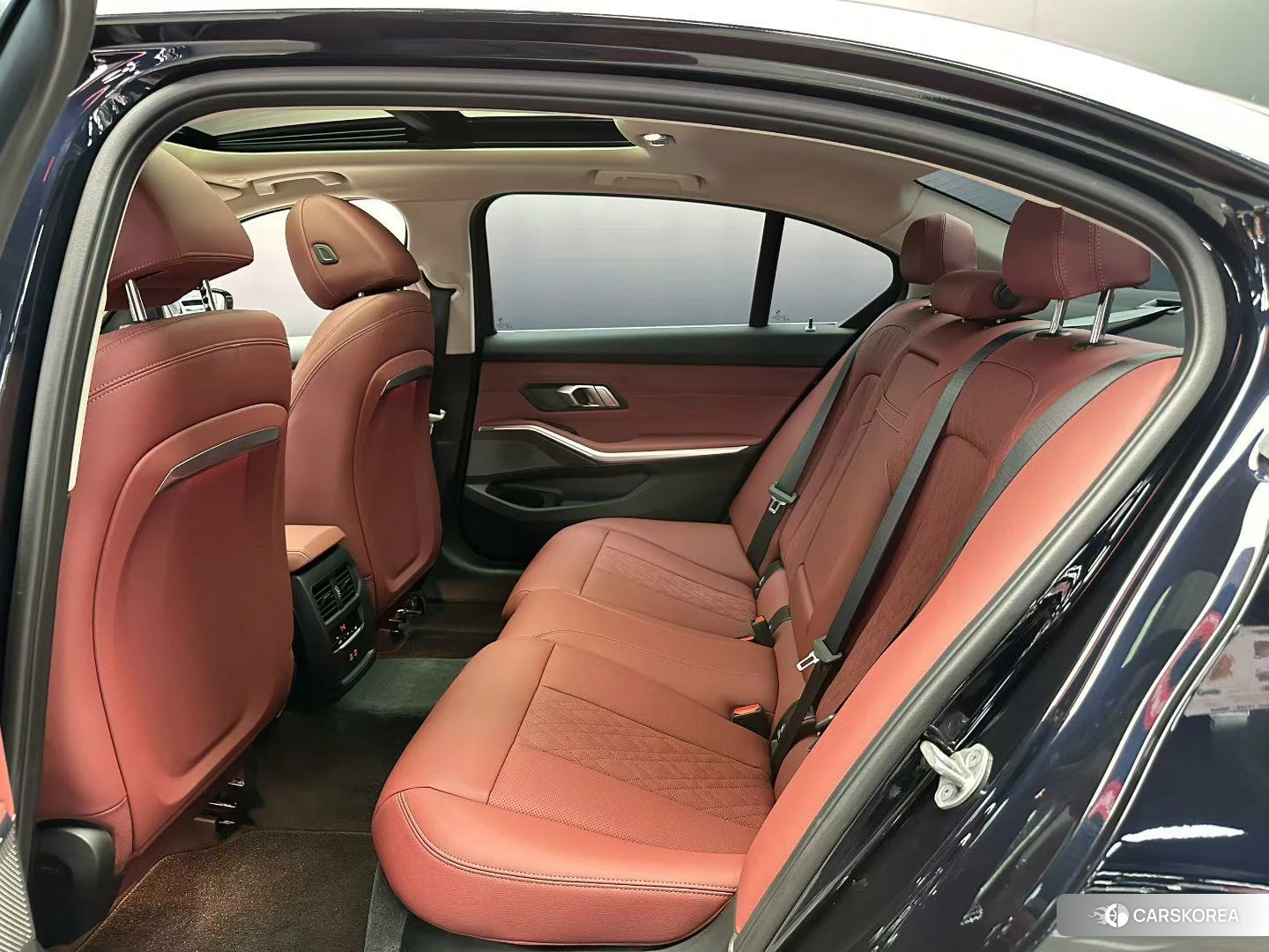 BMW 3 series id 4468152 из Китая 9