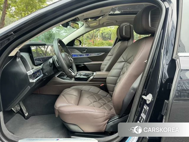 BMW 7 series id 3926877 из Китая 21