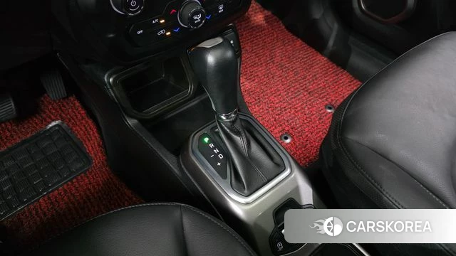 Jeep Renegade id 4232417 из Кореи 29