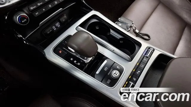 Kia Stinger id 2495787 из Кореи 19