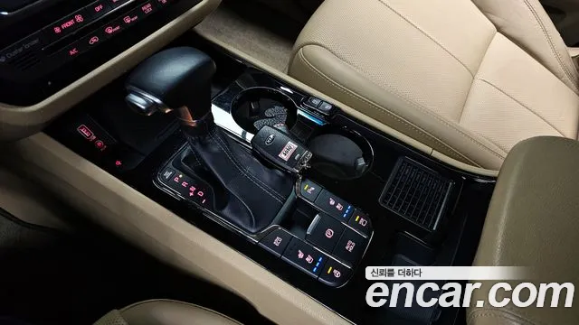 Kia The New Carnival id 2366925 из Кореи 19