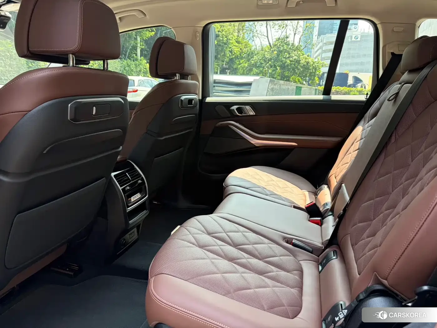 BMW X7 id 4685942 из Китая 23