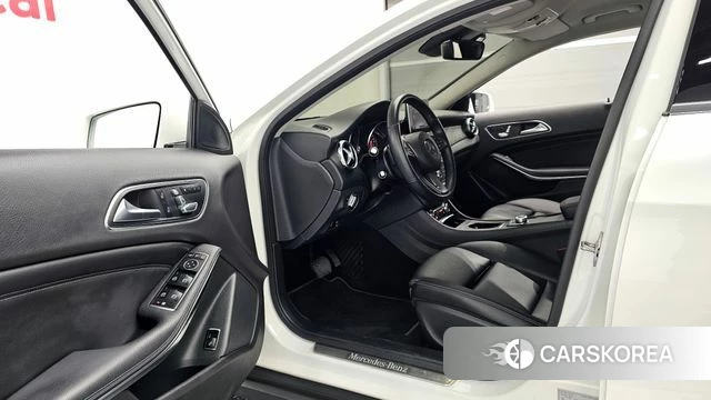 Mercedes-Benz GLA-Class X156 id 4496526 из Кореи 29
