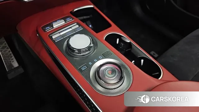 Genesis GV70 id 3341778 из Кореи 19