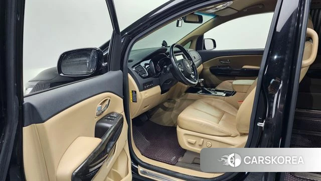 Kia The New Carnival id 3936812 из Кореи 19