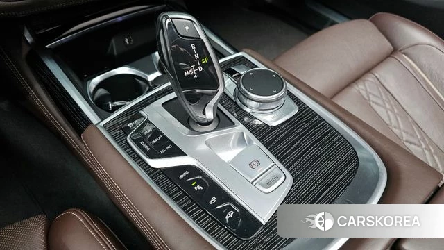 BMW 7 Series (G11) id 3893928 из Кореи 19