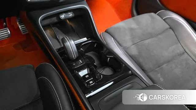 Volvo XC40 id 4742041 из Кореи 30