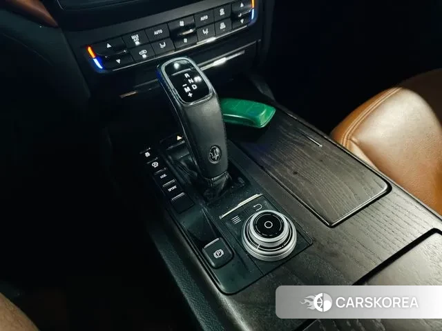 Maserati Ghibli id 3324551 из Кореи 19