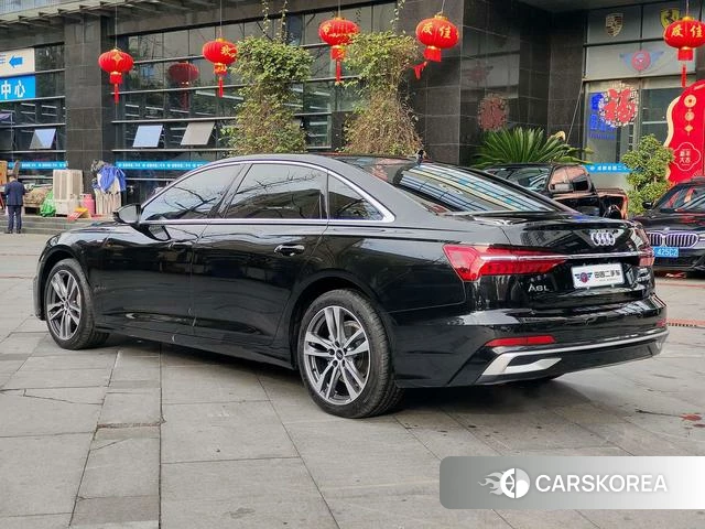 Audi A6L id 4276917 из Китая 12