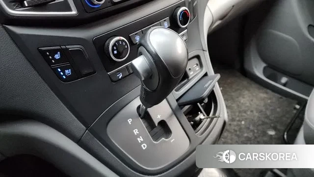 Hyundai The New Grand Starex id 3434606 из Кореи 19