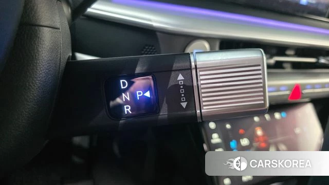 Hyundai Grandeur (GN7) id 3952500 из Кореи 19