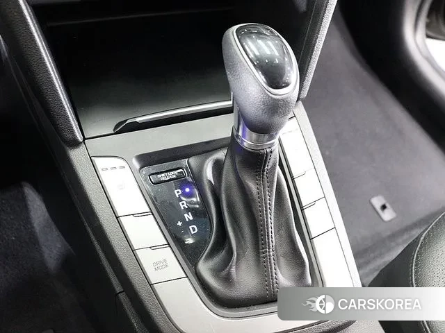 Hyundai Avante AD id 3313639 из Кореи 19