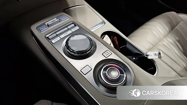 Genesis GV70 id 3591622 из Кореи 19