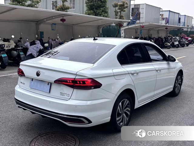 Volkswagen Bora id 4241439 из Китая 9