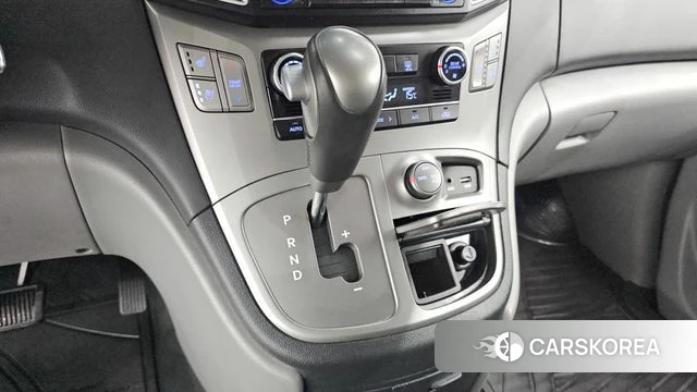 Hyundai The New Grand Starex id 3860762 из Кореи 19