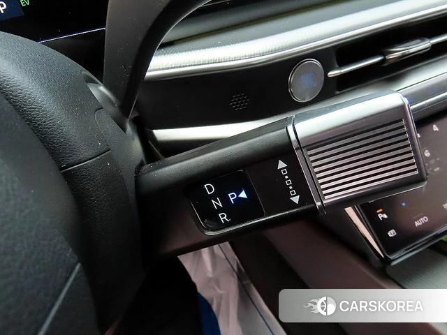 Hyundai Grandeur Hybrid (GN7) id 3940679 из Кореи 19