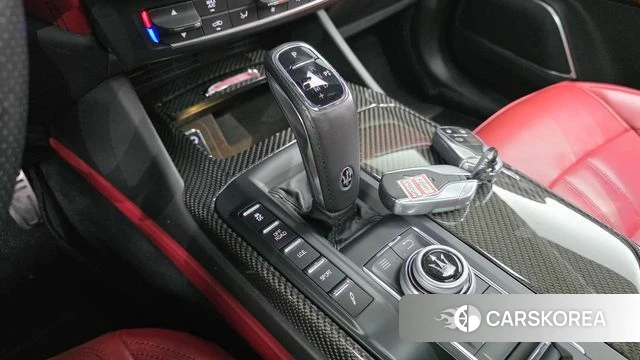 Maserati Levante id 4642591 из Кореи 36