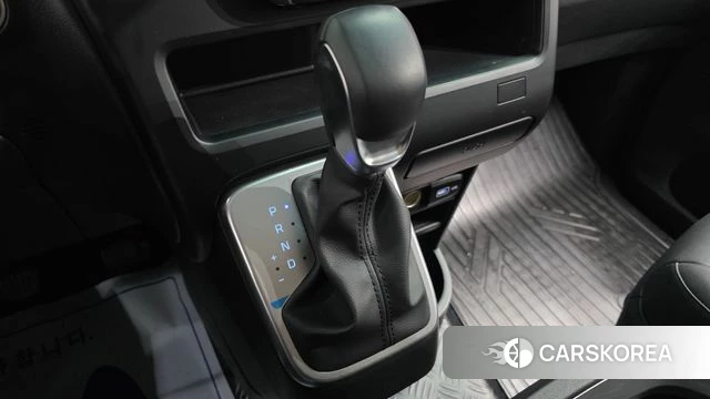 Hyundai Staria id 3896937 из Кореи 19