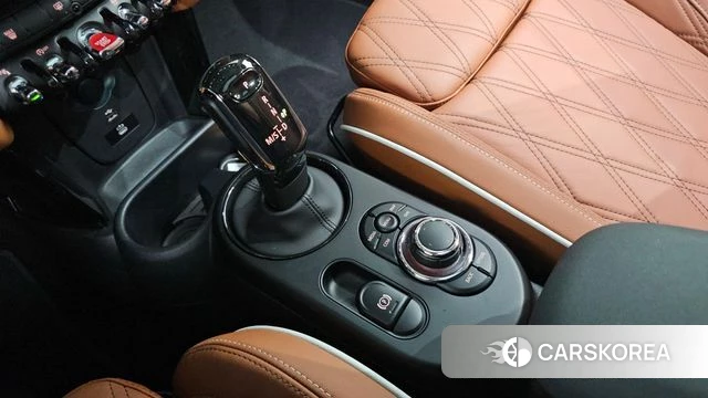 Mini Cooper S id 4682090 из Кореи 29