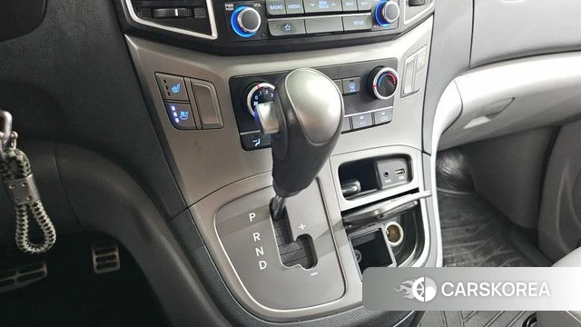 Hyundai The New Grand Starex id 4574126 из Кореи 31