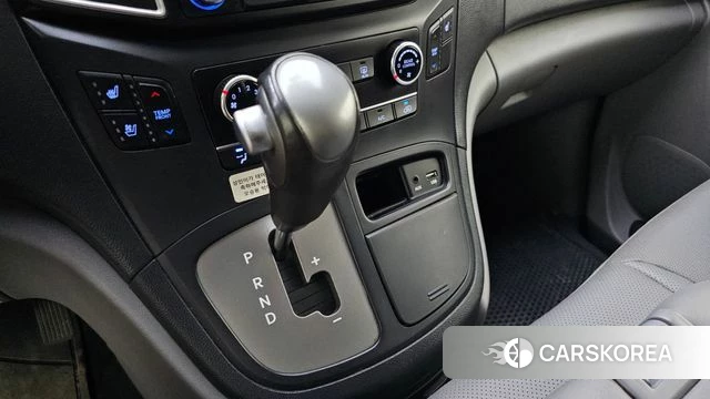 Hyundai The New Grand Starex id 4638352 из Кореи 19